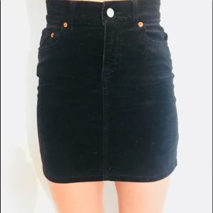 *VINTAGE* Levi’s Skirt!!